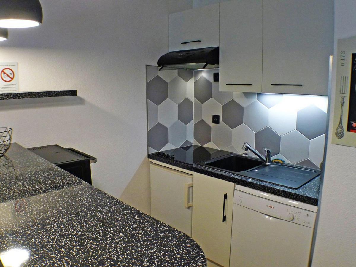 Appartement Confortable Avec Piscines, Terrasse Et Parking A Samoens - Fr-1-629-100 Zewnętrze zdjęcie